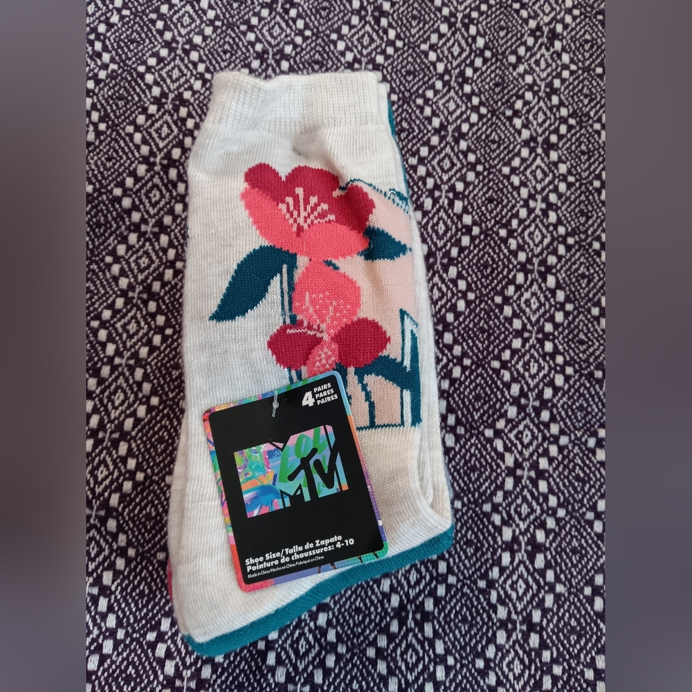 MTV 4 Pack Socks Brand New